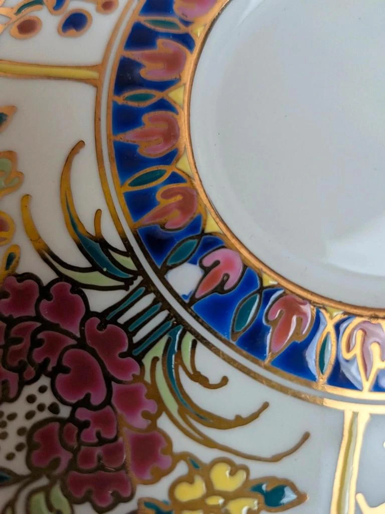 Lot of 4 hand-painted saucers Thailand – Polychrome floral decor and gildings – photo 5